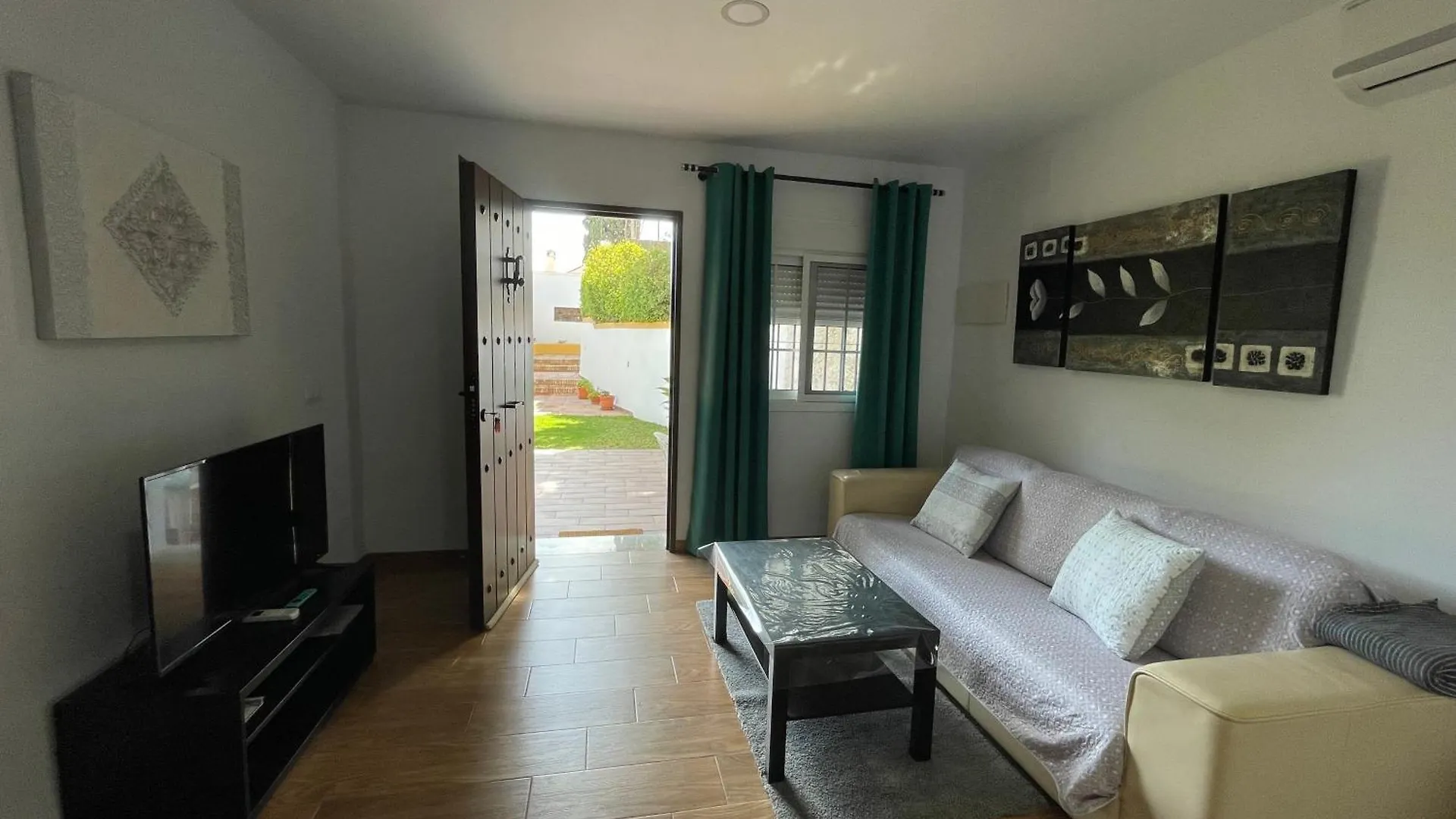 Apartamento Encantador Apartamento-Céntrico-con Amplio Jardín Torremolinos